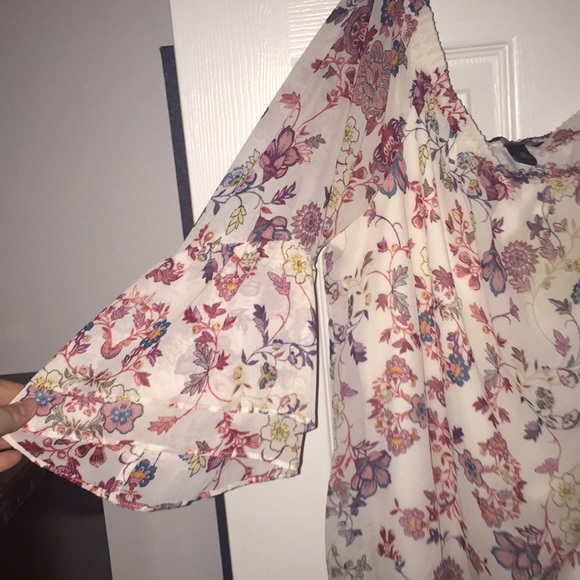 Blouse - Picture 2 of 2